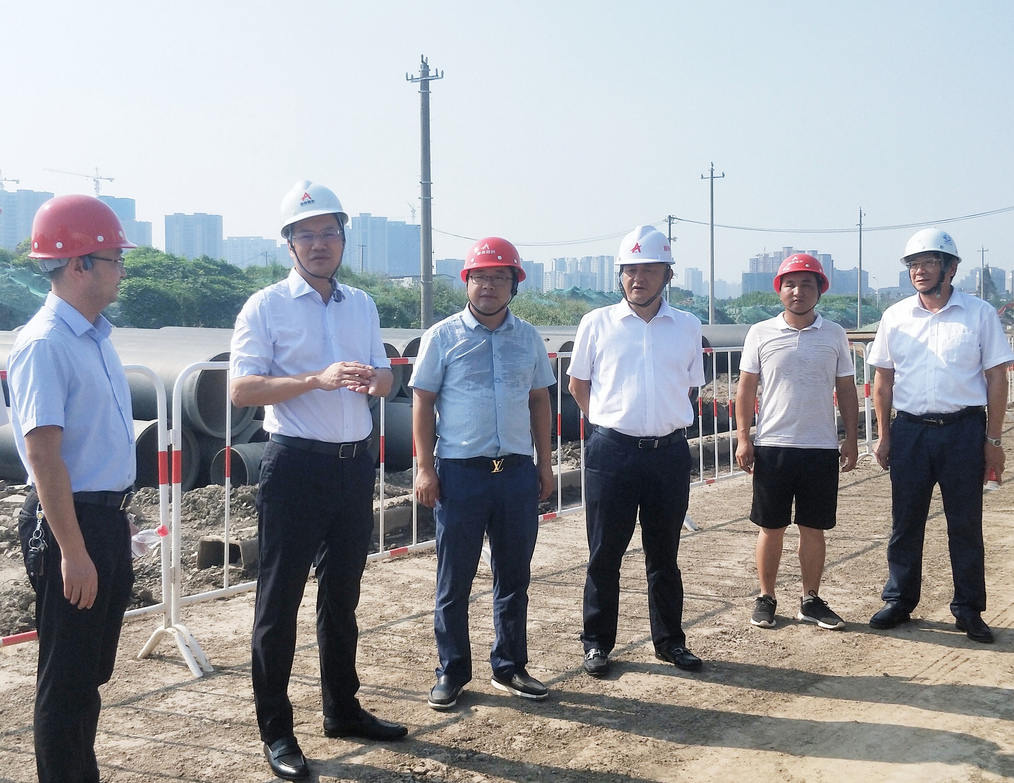 20200831127692.jpg 杨雄伟调研荆州红蹊径市政项目_副本_副本.jpg
