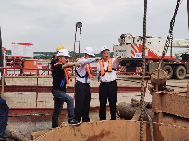 20220505130343.jpg 1.现场视察_副本.jpg